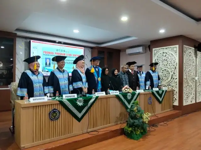 Dari Putri Transmigran di Banggai hingga Raih Doktor di Unismuh, Ratna M Kaji Blended Learning Pendidikan Islam
