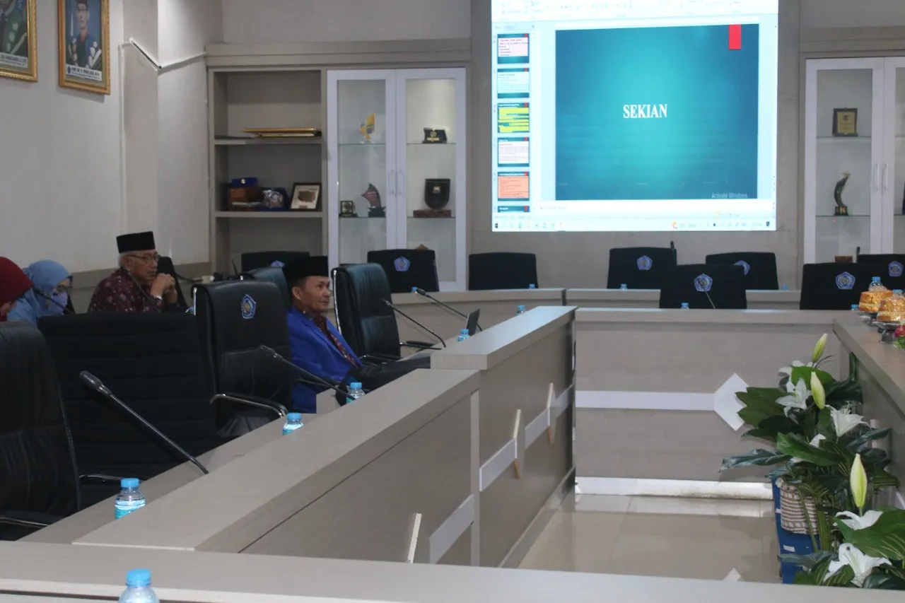 Ujian Proposal Disertasi, Wakil Rektor IV Unismuh Bahas Pentingnya Integrasi Nilai Al-Islam Kemuhammadiyahan dalam Supervisi Kepala Sekolah